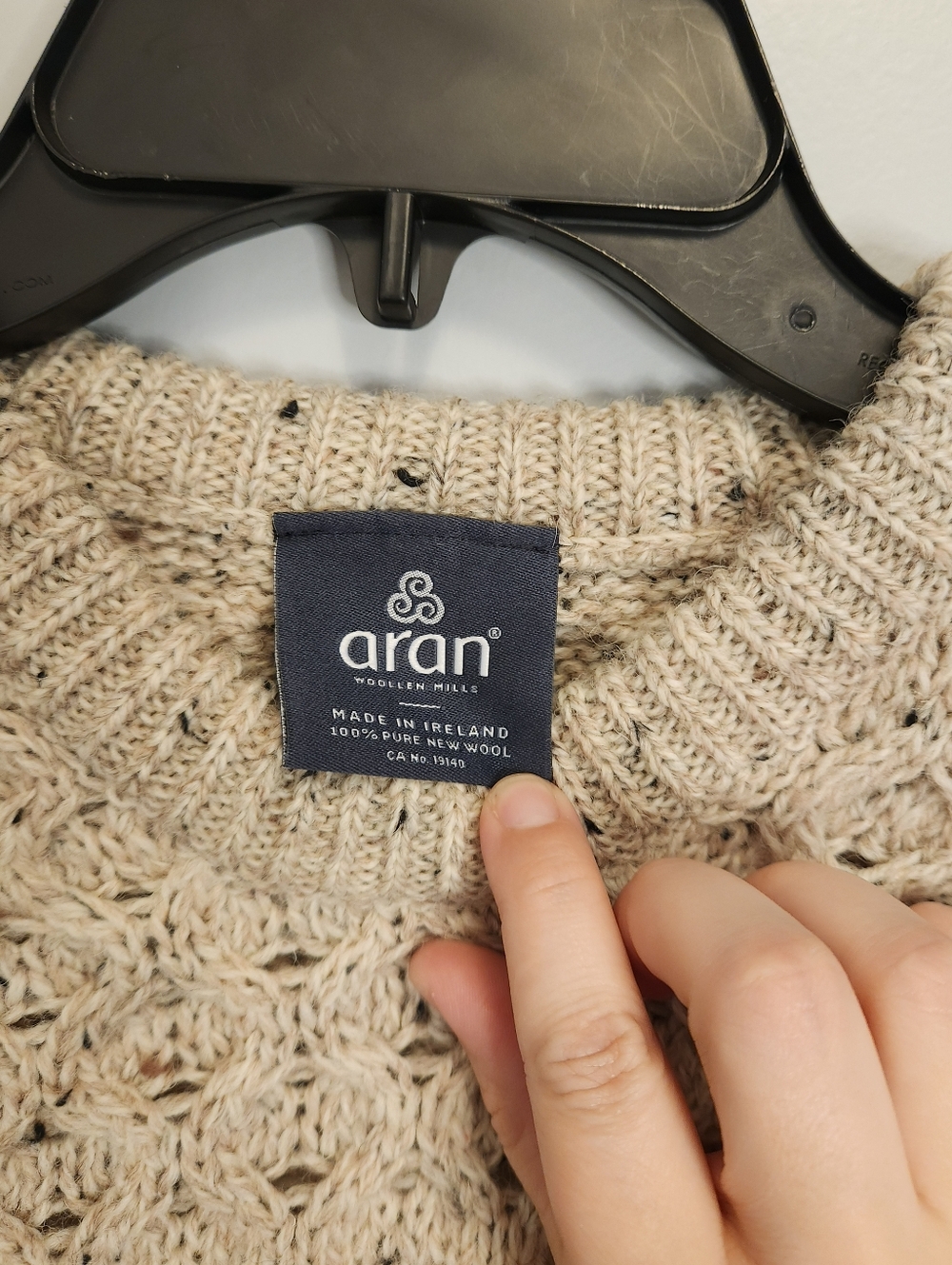Aran Woolen Mills 100% Pure New Wool Sweater Size Large. Made In Ireland! - Picture 8 of 11